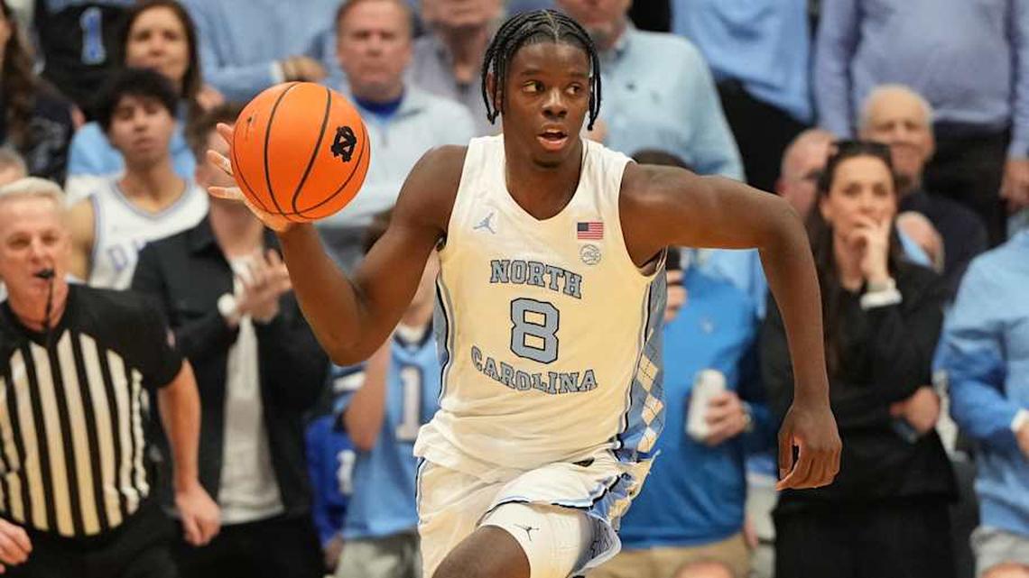  Feb 7, 2026; Chapel Hill, North Carolina, USA; North Carolina Tar Heels forward Caleb Wilson (8) with the ball in the second half at Dean E. Smith Center. Mandatory Credit: Bob Donnan-Imagn Images | Bob Donnan-Imagn Images 