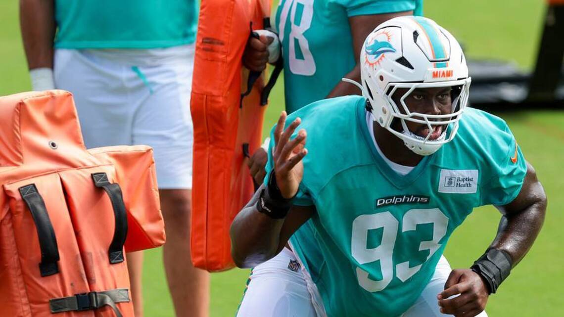 Dolphins Saturday Mailbag: Sullivan, Proctor, Biggers, and More