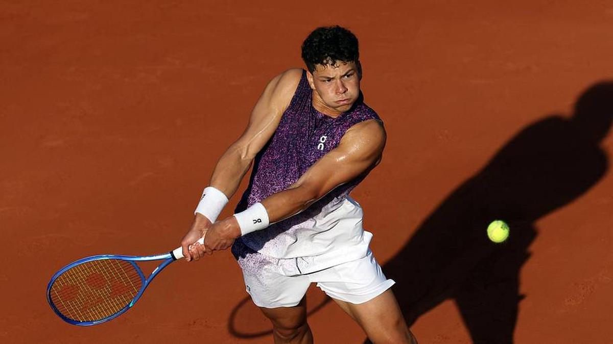  Ben Shelton is the top-ranked American in the men's French Open draw. | Ian MacNicol/Getty Images 