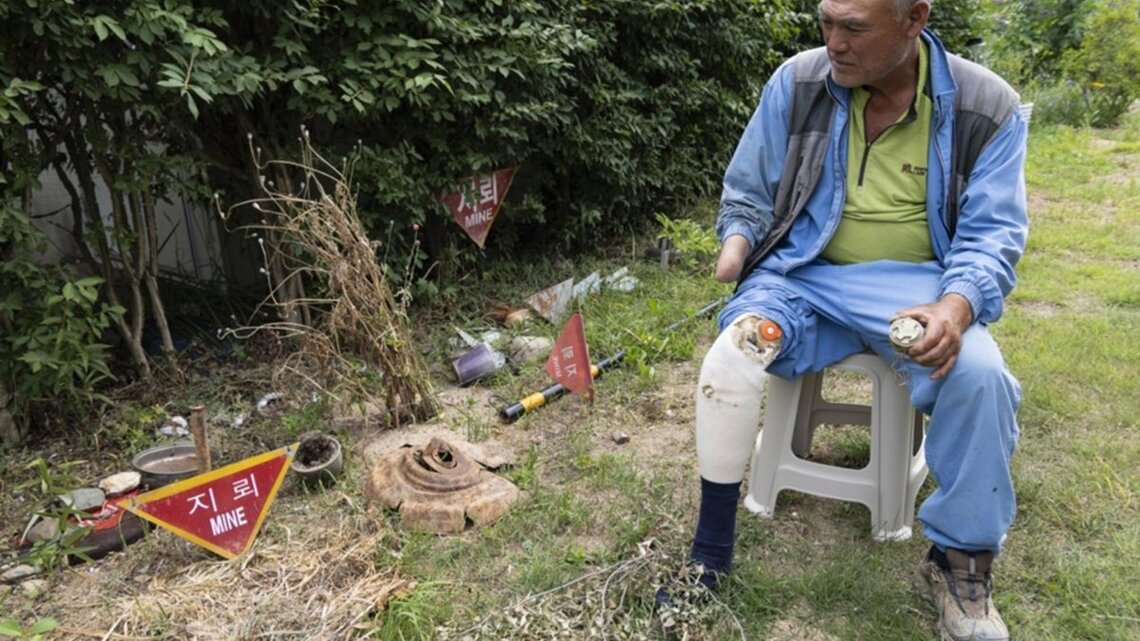 South Korean forum urges wider clearance of DMZ land mines 