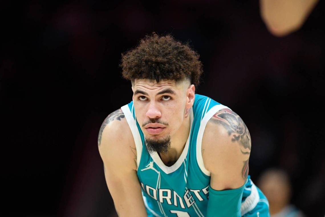  Charlotte Hornets guard LaMelo Ball (1) © Sam Sharpe-Imagn Images