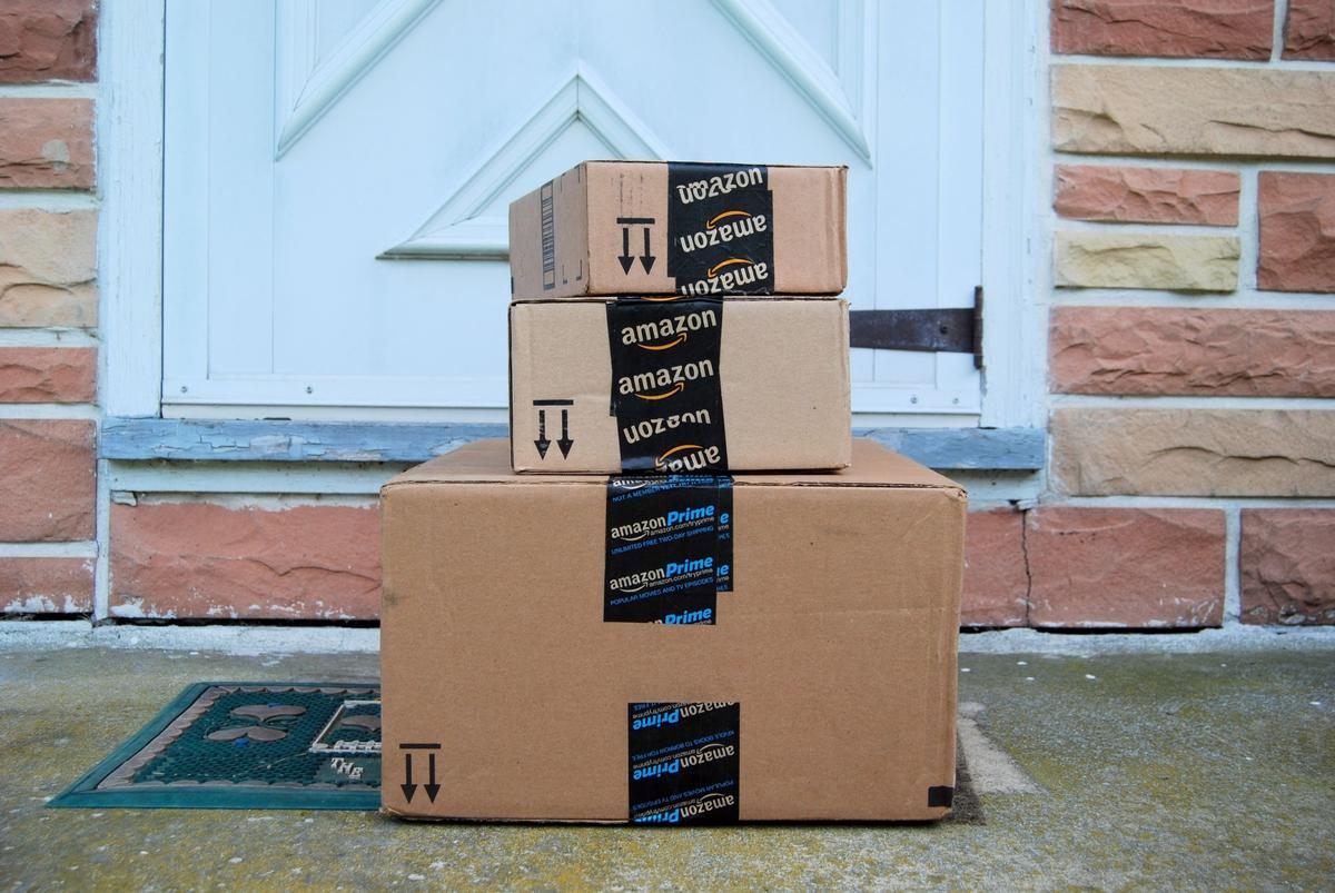In 2025, there were 90.8 million incidents of package theft in the United States, according to a Safewise study. That’s about 248,868 incidents per day.
