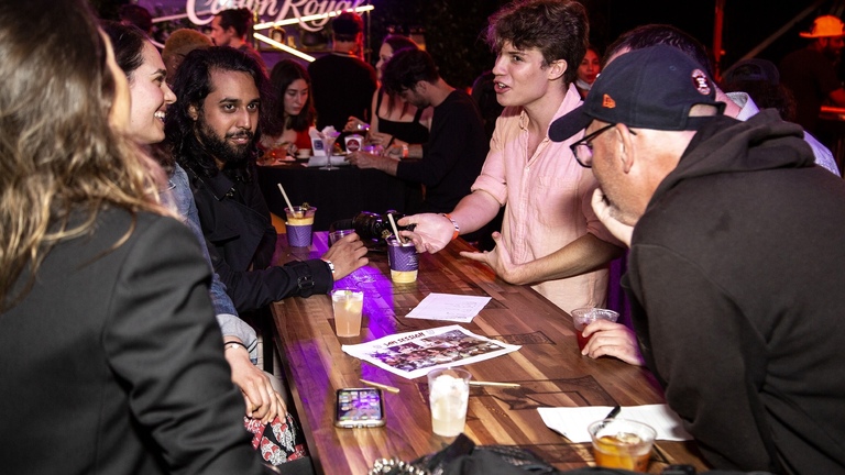 Why Social Fitness Is Changing What a Night Out Looks Like for Friends 
