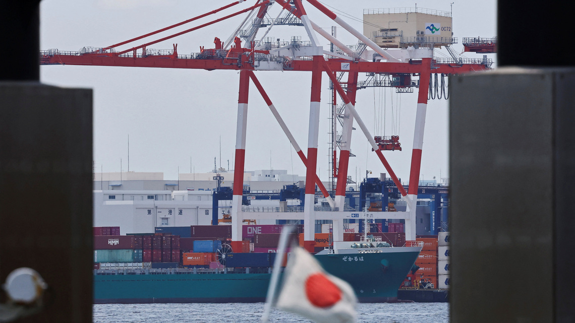 Japan August imports jump as oil prices lift costs, exports stay firm 