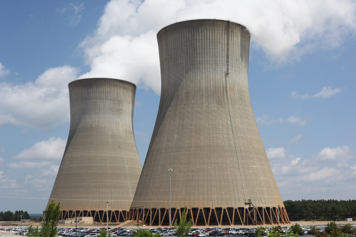 Emergency Alert at Georgia’s Largest Nuclear Plant. Atomic plant Vogtle, a 4-unit nuclear power plant, is seen in Burke County near Waynesboro, Georgia. An alert was issued at the nuclear plant on Tuesday after a small electrical fire near one of the units.