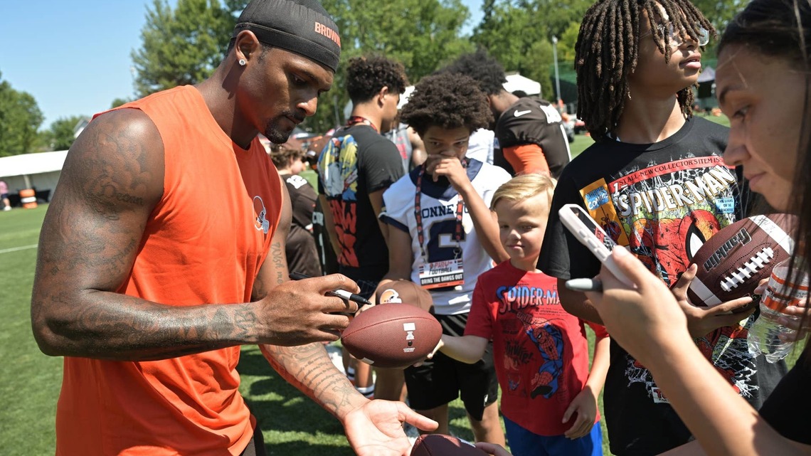 Deshaun Watson Says He Doesn't Care How Browns Fans Greet Him
