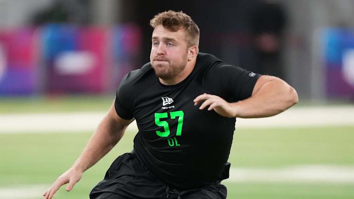  Mar 1, 2026; Indianapolis, IN, USA; Texas A&M offensive lineman Trey Zuhn (OL57) during the NFL Scouting Combine at Lucas Oil Stadium. Mandatory Credit: Kirby Lee-Imagn Images | Kirby Lee-Imagn Images 
