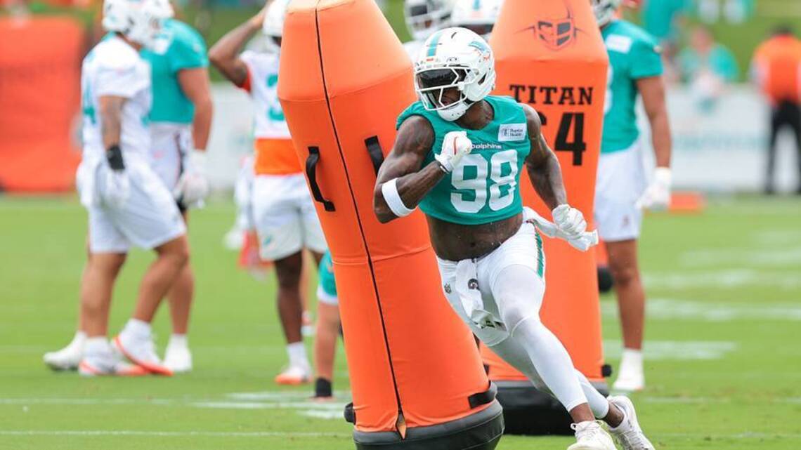Get Ready for More Dolphins Roster Moves (But With a Specific Profile)