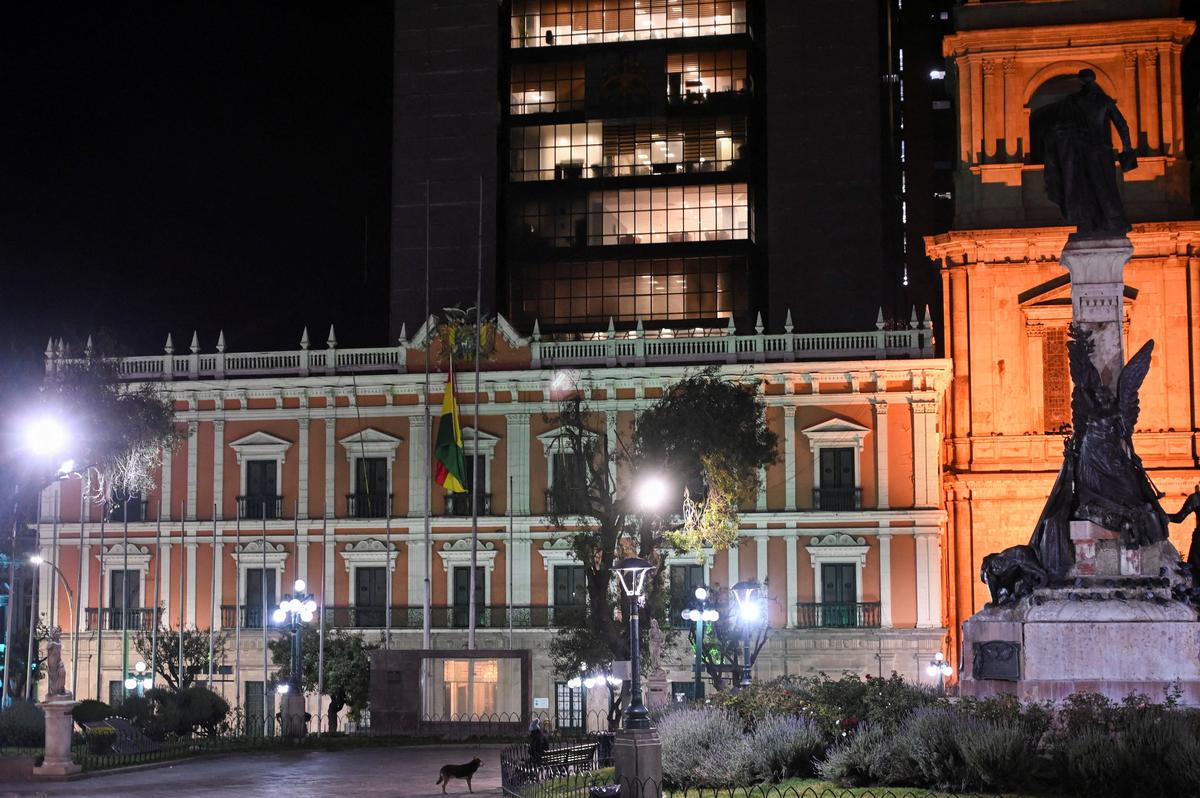 Murillo Square stands largely empty with the Government Palace in the background, as Bolivia’s Defense Minister Marcelo Salinas and Education Minister Beatriz Garcia resigned after a month of anti-government protests, marking the highest-level departure yet under centrist President Rodrigo Paz who is himself facing calls to resign, in La Paz, Bolivia, June 2, 2026. REUTERS/Claudia Morales