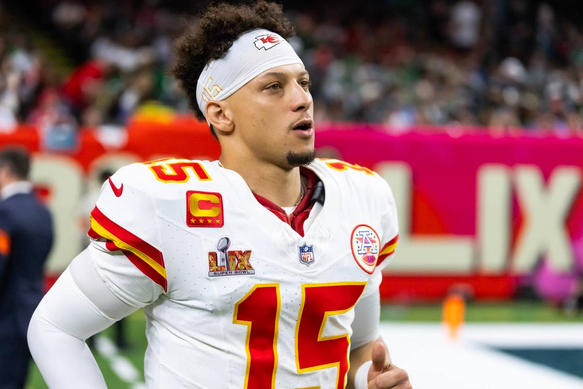  Feb 9, 2025; New Orleans, LA, USA; Kansas City Chiefs quarterback Patrick Mahomes (15) against the Philadelphia Eagles in Super Bowl LIX at Ceasars Superdome. Mandatory Credit: Mark J. Rebilas-Imagn Images 