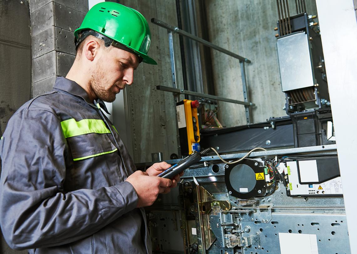  Dmitry Kalinovsky // Shutterstock 