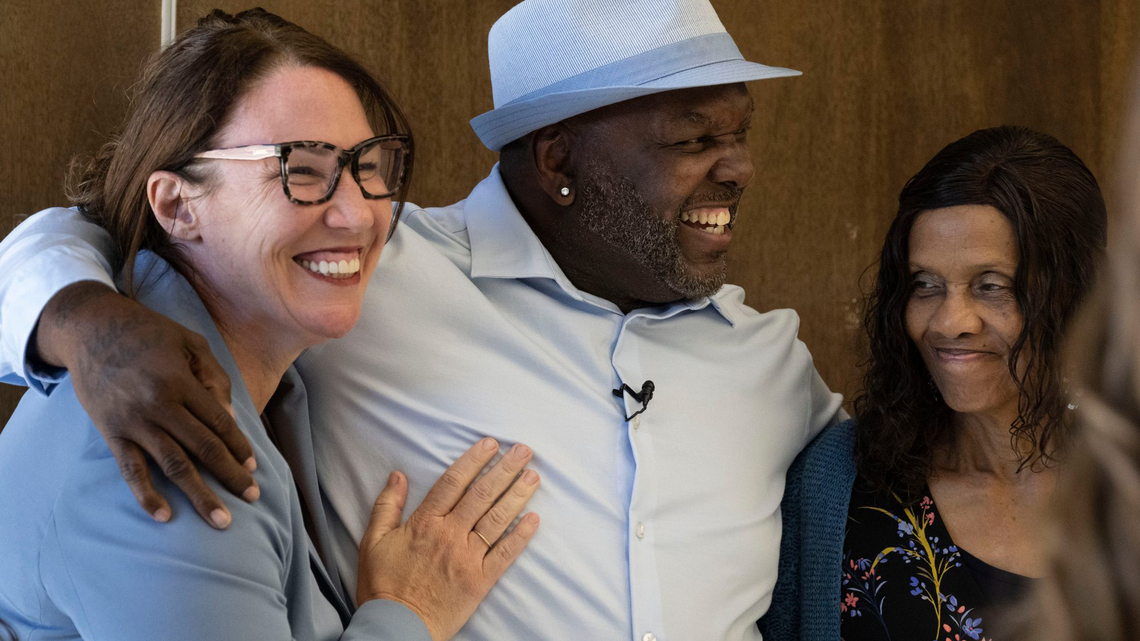 'I always knew the truth': Man falsely imprisoned for 18 years exonerated of Orange County robbery 