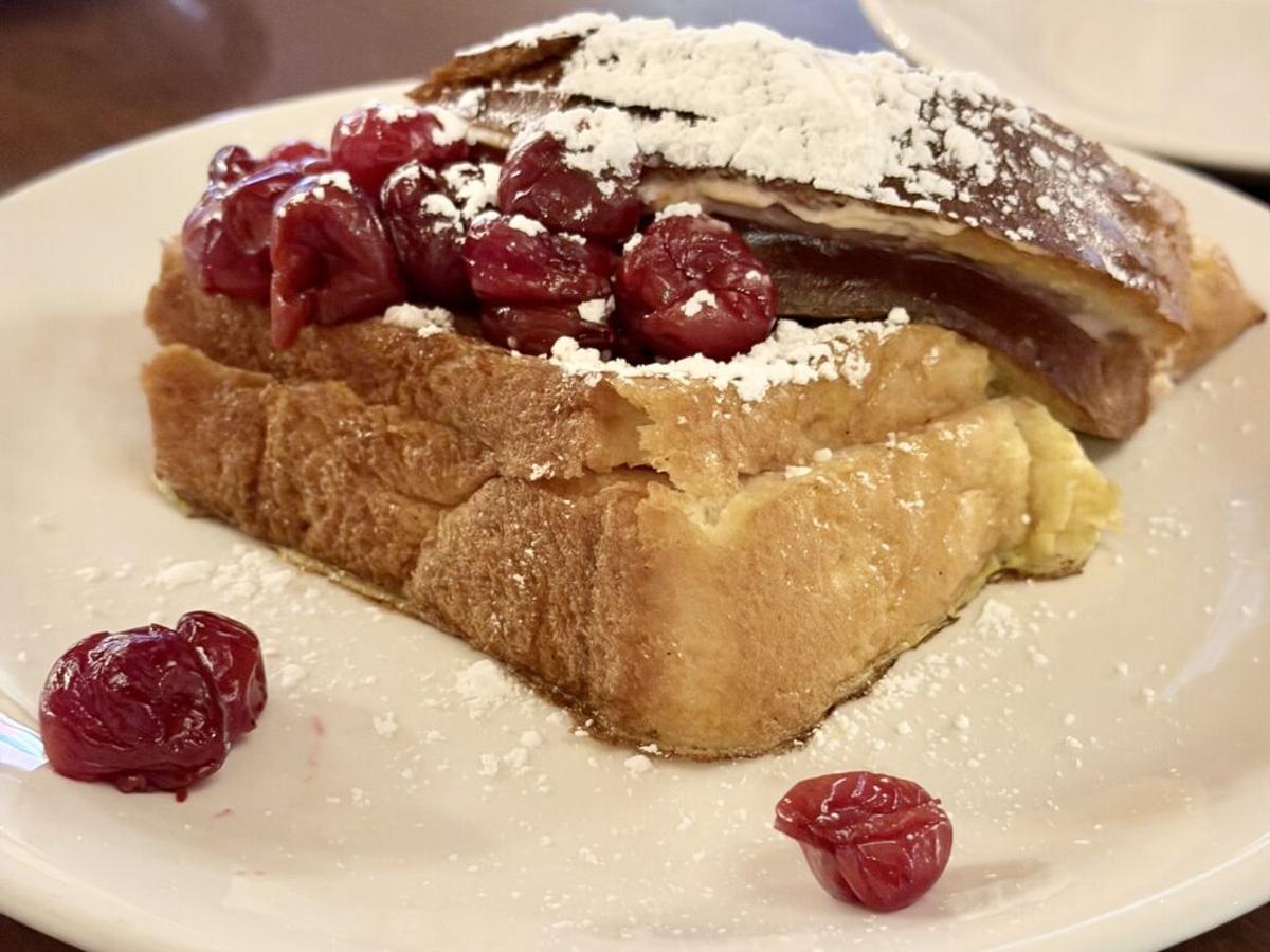  The cherry-stuffed French toast at the White Gull Inn is a delicious indulgence. Photo credit: Cathy Bennett Kopf 