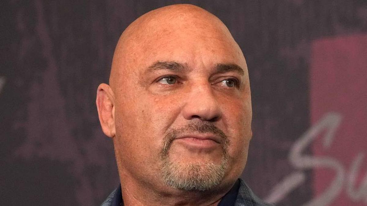  Feb 6, 2025; New Orleans, LA, USA; Jay Glazer at Fox Sports media day at Ernest N. Morial Convention Center. Mandatory Credit: Kirby Lee-Imagn Images | Kirby Lee-Imagn Images 