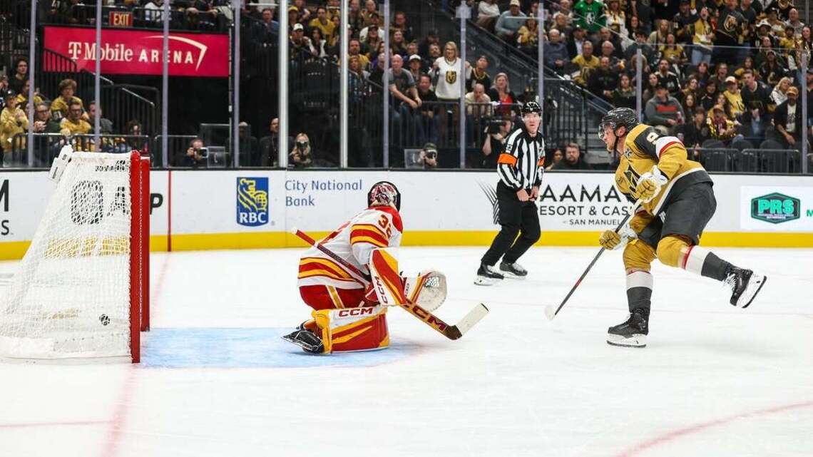 Mark Stone's hat trick propels Golden Knights to blowout of Flames 
