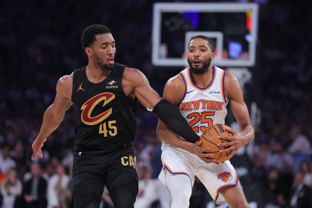  May 19, 2026; New York, New York, USA; Cleveland Cavaliers guard Donovan Mitchell (45) steals the ball from New York Knicks guard Mikal Bridges (25) during the third quarter of game one of the eastern conference finals during the 2026 NBA playoffs at Madison Square Garden. Mandatory Credit: Brad Penner-Imagn Images 