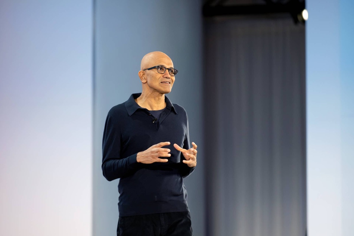  Microsoft is cutting jobs as Xbox faces a deeper restructuring effort. 