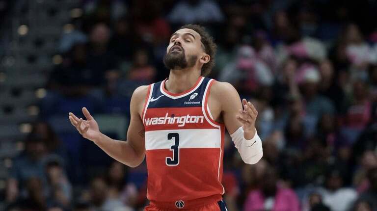 Report: Wizards' Trae Young to become free agent after declining option 