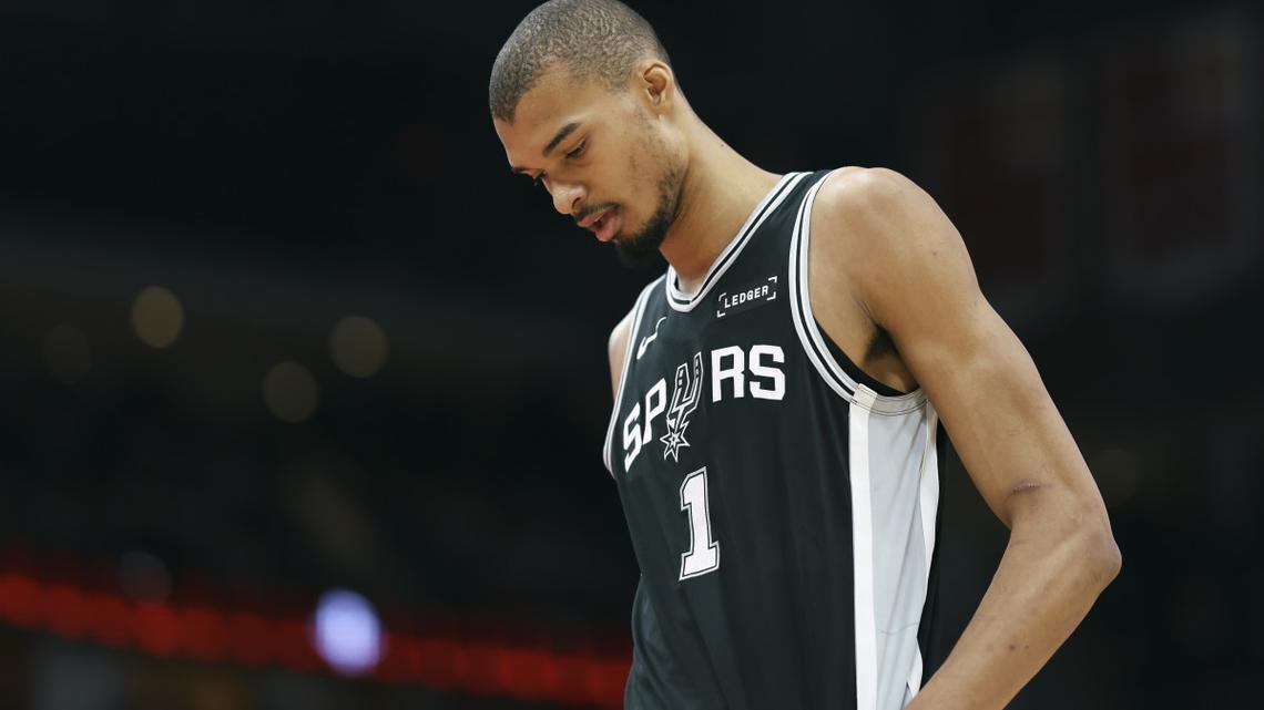 Spurs Coach Addresses Victor Wembanyama Injury After Leaving 76ers Game 