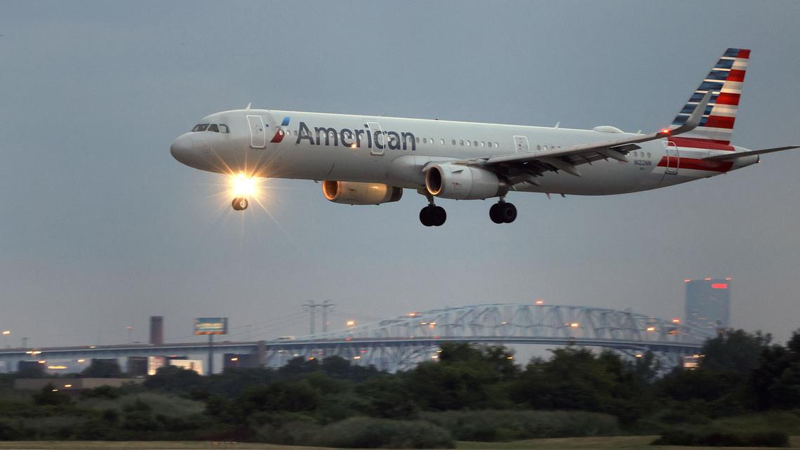 American Airlines flight attendants call for a new CEO due to ‘hemorrhaging customer trust' 