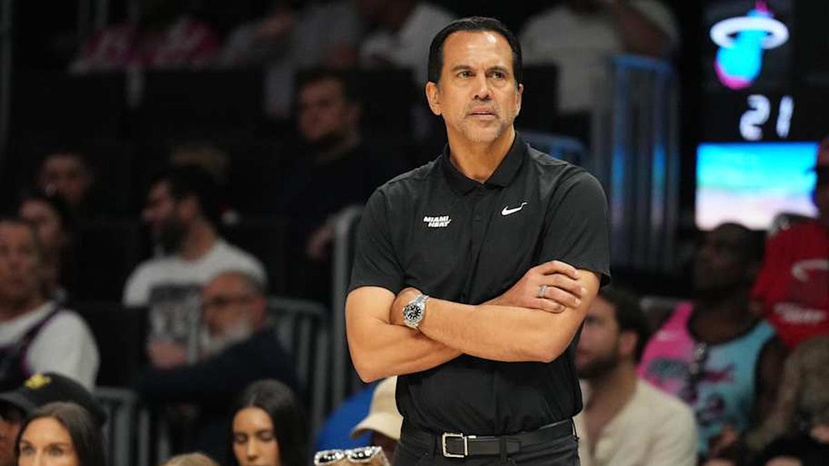  Apr 4, 2026; Miami, Florida, USA; Miami Heat head coach Erik Spoelstra keeps an eye on his team during the first half against the Washington Wizards at Kaseya Center. Mandatory Credit: Jim Rassol-Imagn Images | Jim Rassol-Imagn Images 