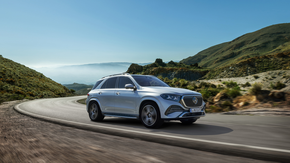 Mercedes-Benz is playing both sides of the EV revolution, and it just might work
