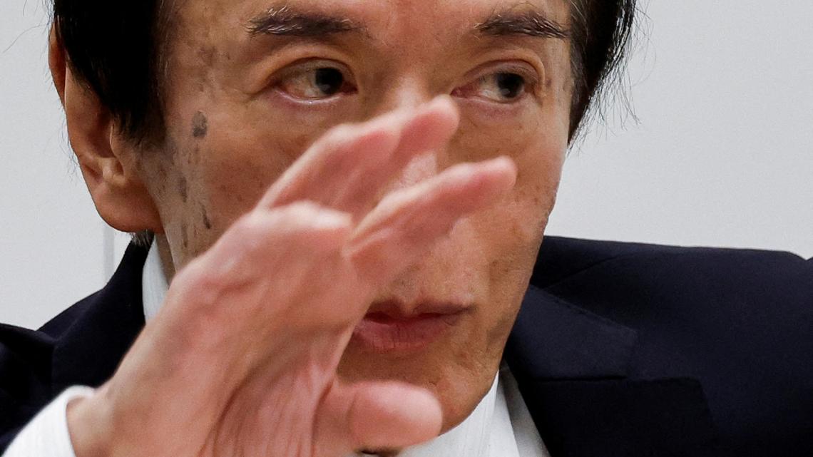 Analysis-BOJ may heed calls to pause bond taper next year 