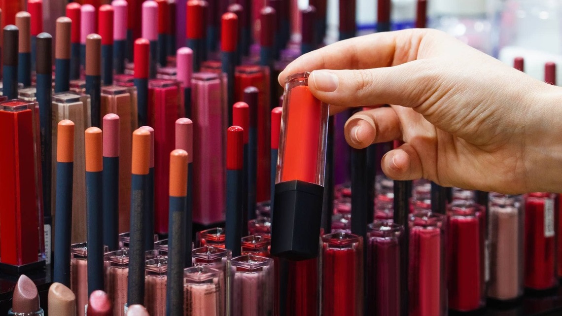 Sephora copies a brilliant Walmart store change