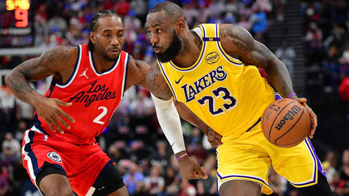 If LeBron really wanted to stay in Los Angeles, the Clippers are on the table. | Gary A. Vasquez-Imagn Images 