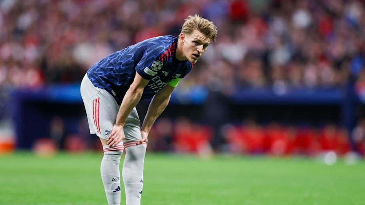  Ødegaard left the Atlético game early. | Manu Reino/DeFodi Images/Getty Images 