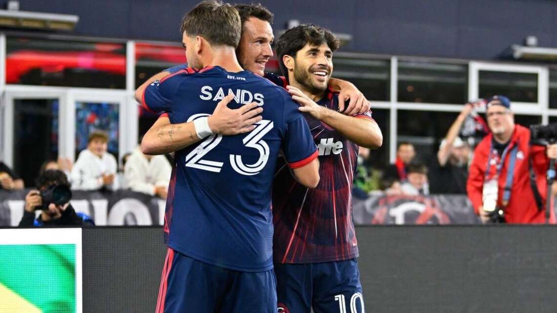 Revs double up Orlando, move into second place in East  