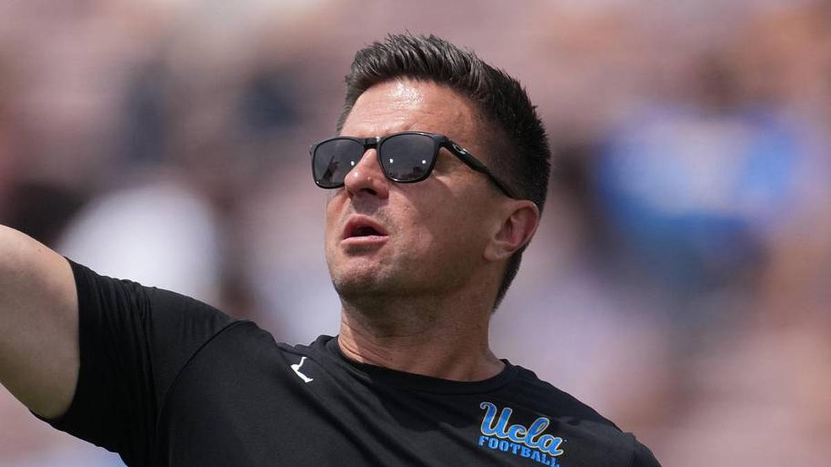  May 2, 2026; Pasadena, CA, USA; UCLA Bruins coach Bob Chesney reacts during the spring game at Rose Bowl. Mandatory Credit: Kirby Lee-Imagn Images | Kirby Lee-Imagn Images 