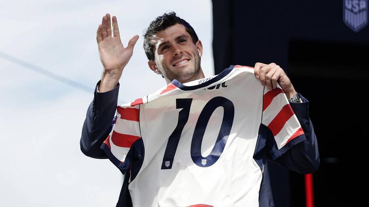  Christian Pulisic headlines the USMNT 2026 World Cup roster. | Adam Hunger/Getty Images 