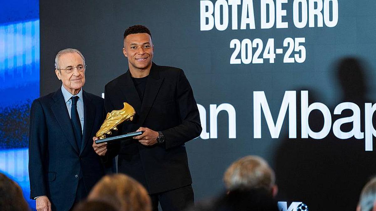  The European Golden Shoe is going elsewhere this season. | Alberto Gardin/Eurasia Sport Images/Getty Images 