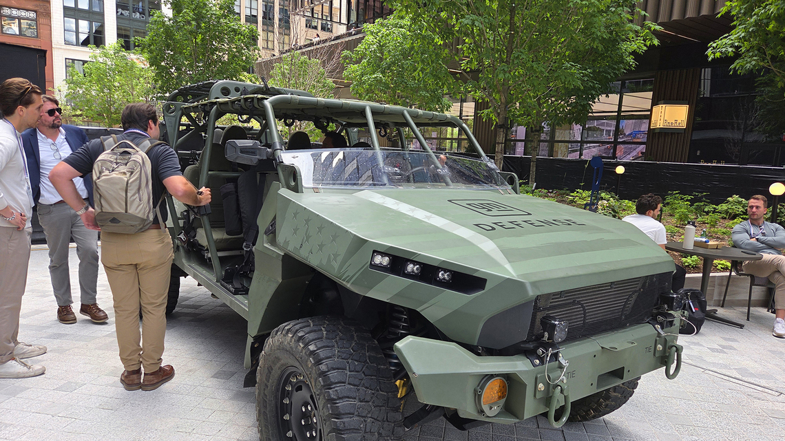 GM, Ford secure Army truck contracts under new national security rules 