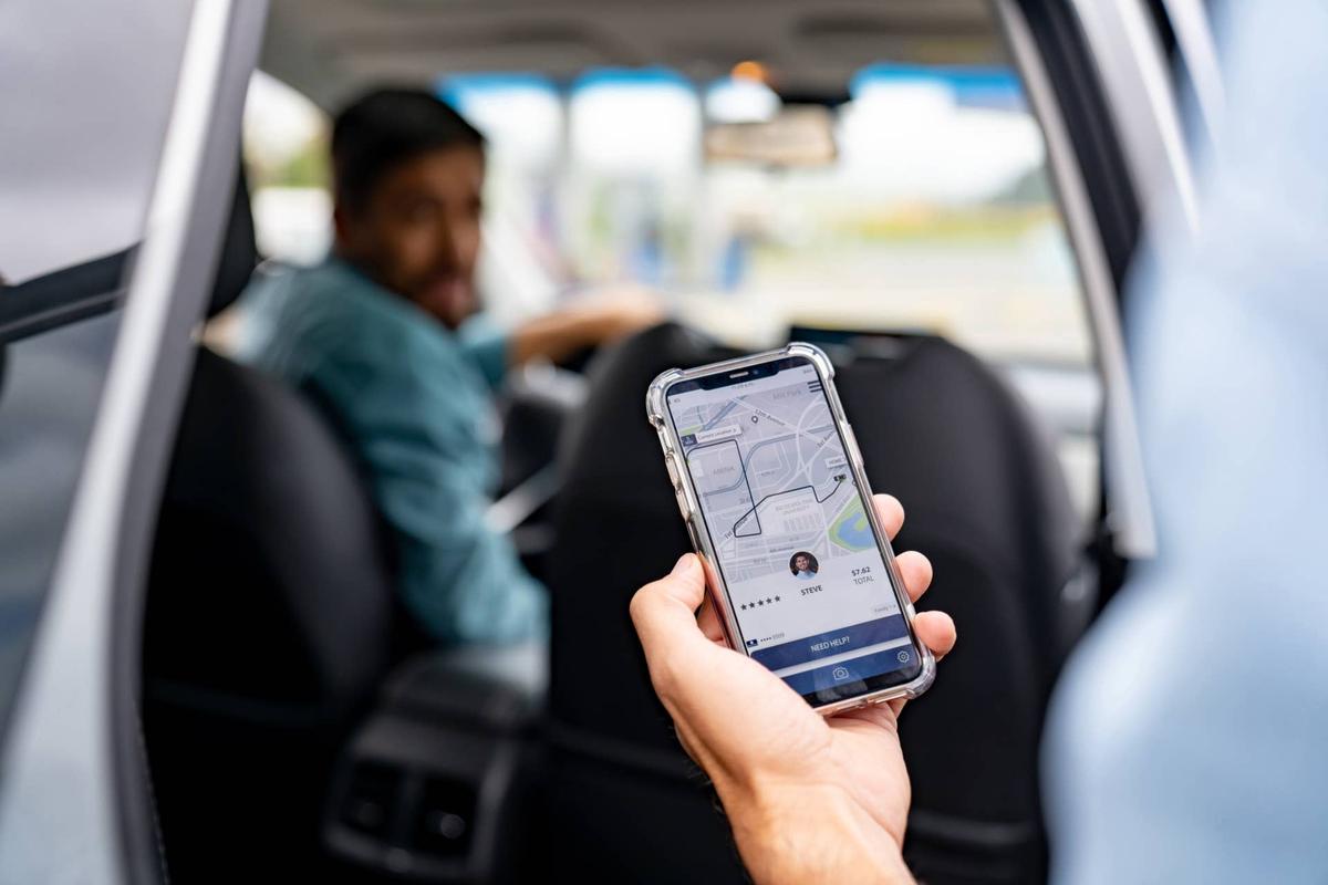  A quick look back for personal belongings could save a lot of heartache for ride-share users. 