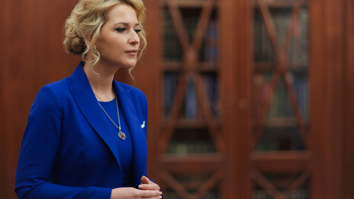 US First Lady praised for Oleshky relief truce as Moscow strikes Ukrainian commuters 