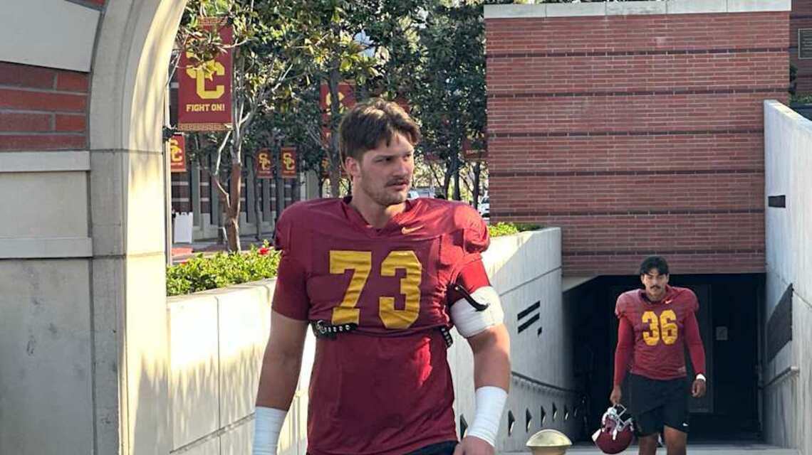 Offensive Lineman Tobias Raymond Offers First Impression of USC Trojans' New Facility