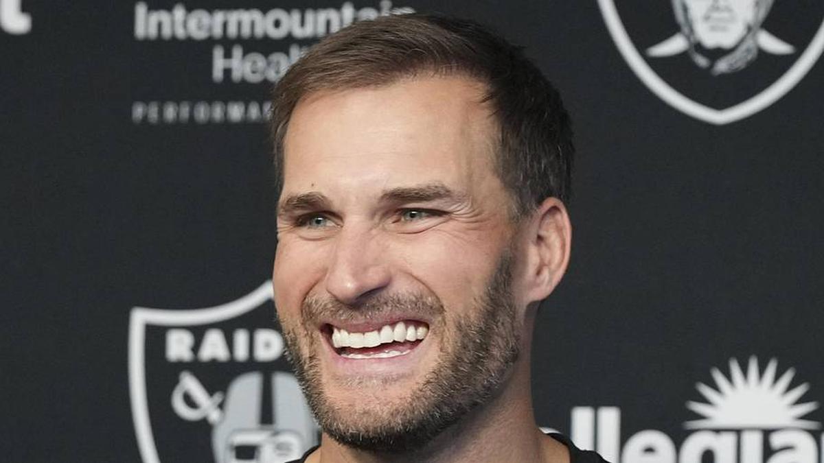  Apr 8, 2026; Las Vegas, NV, USA; Las Vegas Raiders quarterback Kirk Cousins speaks at a press conference at Intermountain Health Performance Center. Mandatory Credit: Candice Ward-Imagn Images | Candice Ward-Imagn Images 