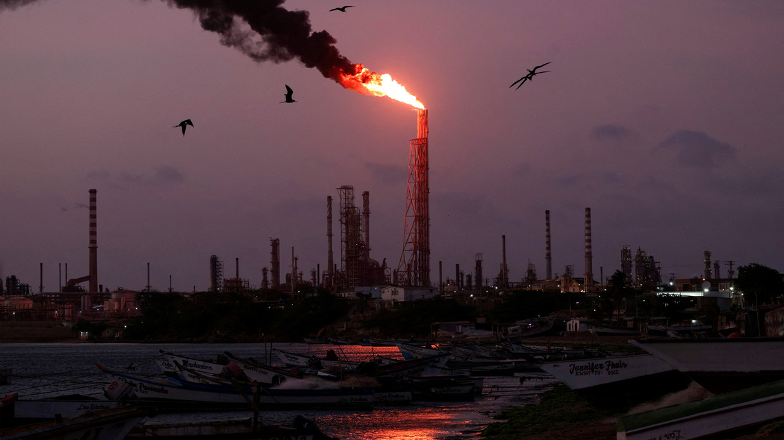 Venezuela oilfield hiring picks up as first wave of investment builds 