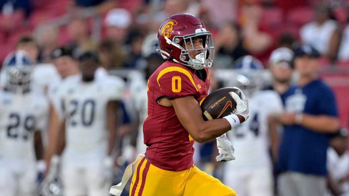  Sep 6, 2025; Los Angeles, California, USA; USC Trojans wide receiver Zacharyus Williams (0) runs just short of the end zone during the second half against the Georgia Southern Eagles at United Airlines Field at the Los Angeles Memorial Coliseum. Mandatory Credit: Jayne Kamin-Oncea-Imagn Images | Jayne Kamin-Oncea-Imagn Images 