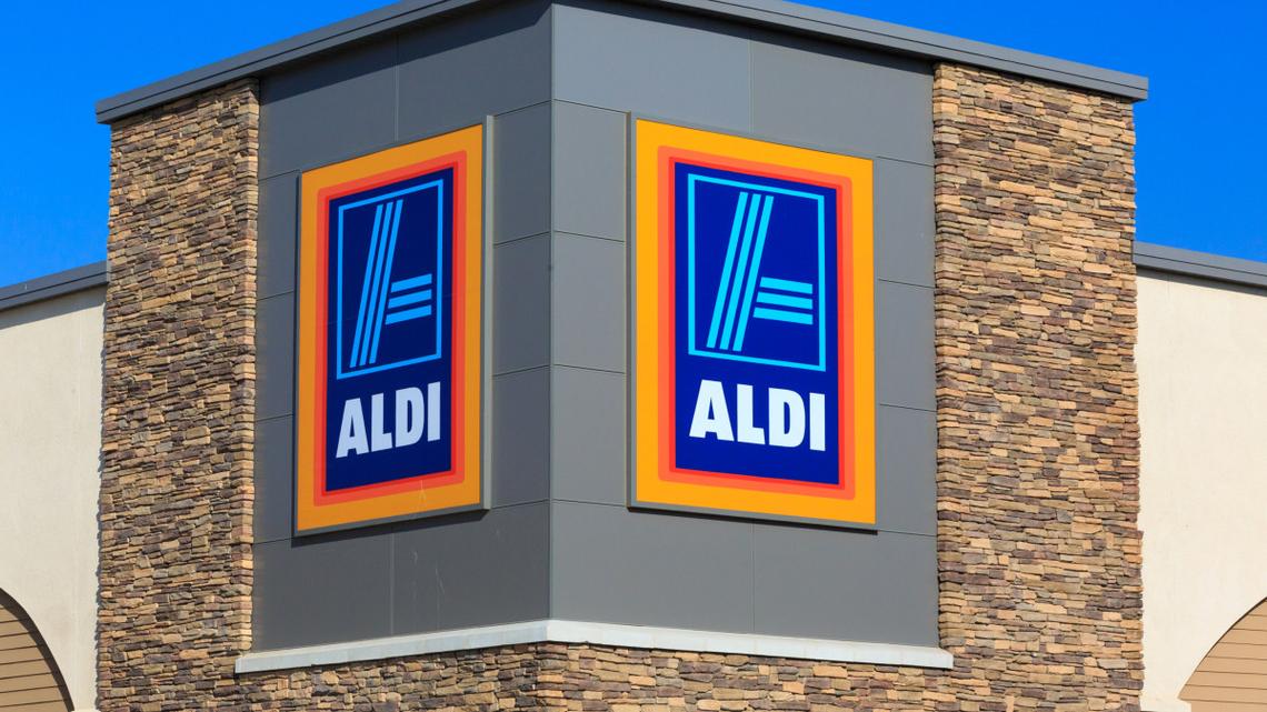 Aldi Is Selling a 46-Piece Lego Set That Animal Lovers Will Adore in Their Easter Basket 