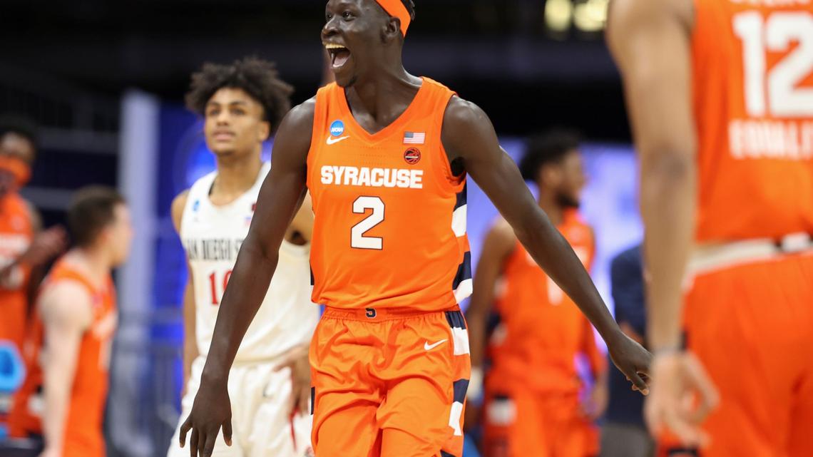 Former Syracuse Basketball Player, 26, Detained by ICE While Homeless 