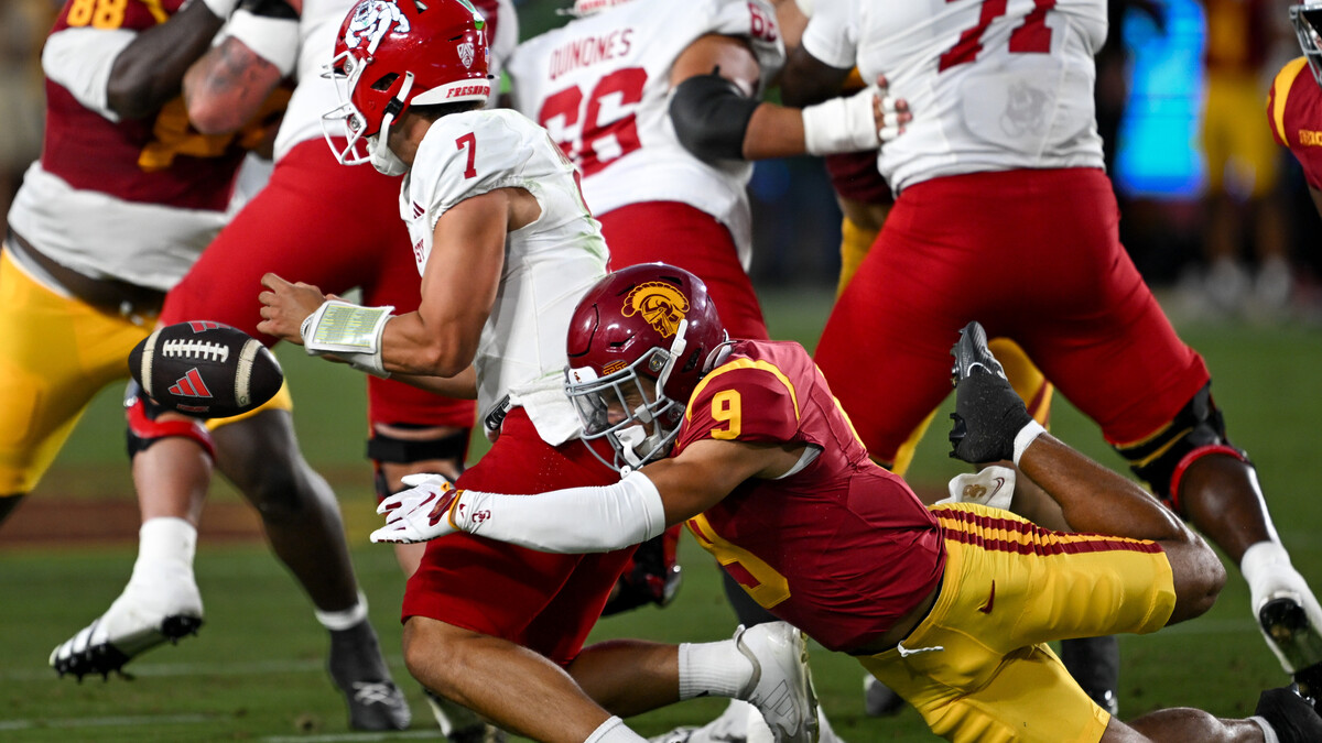 Trust is proving to be an essential part of USC's defensive culture