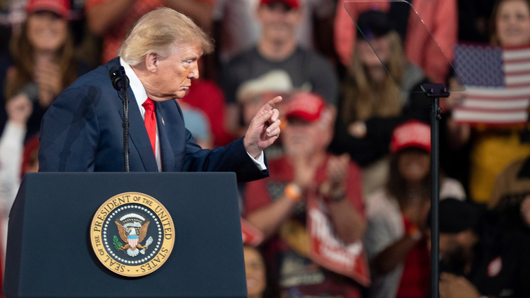 What to know before you go: Road closures, parking and more for Trump rally
