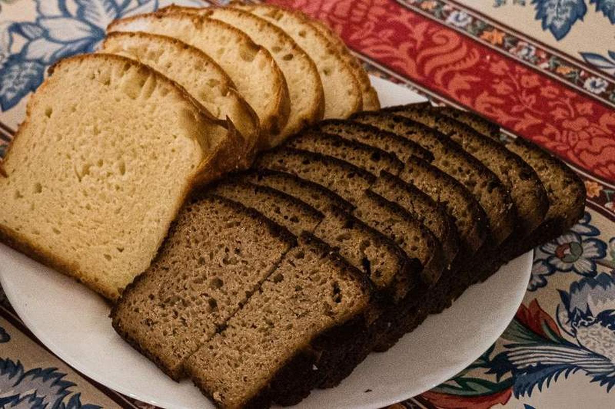  Typical Breads Baked on the Island. Photo credit: Simon Lock/MyEclecticImages 