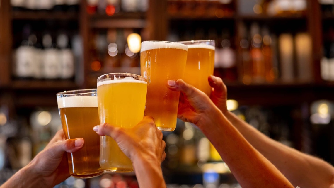 Sports bar chain Dueling Axes closes all locations