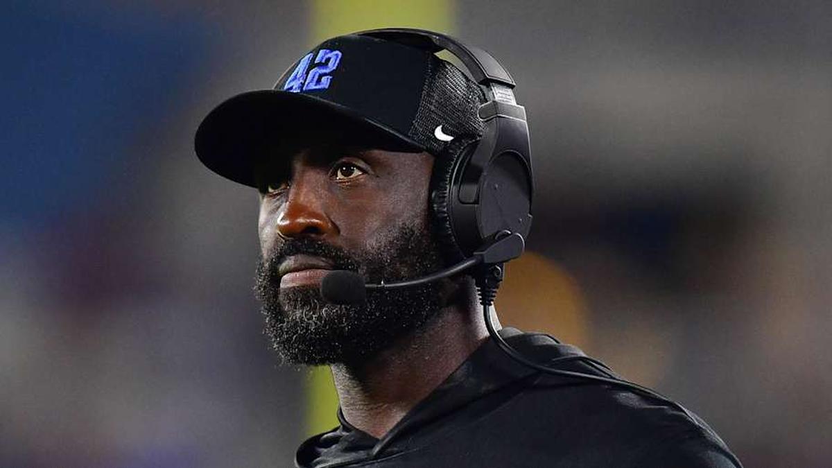 Aug 30, 2025; Pasadena, California, USA; UCLA Bruins head coach DeShaun Foster watches game action against the Utah Utes during the second half at Rose Bowl. Mandatory Credit: Gary A. Vasquez-Imagn Images | Gary A. Vasquez-Imagn Images 