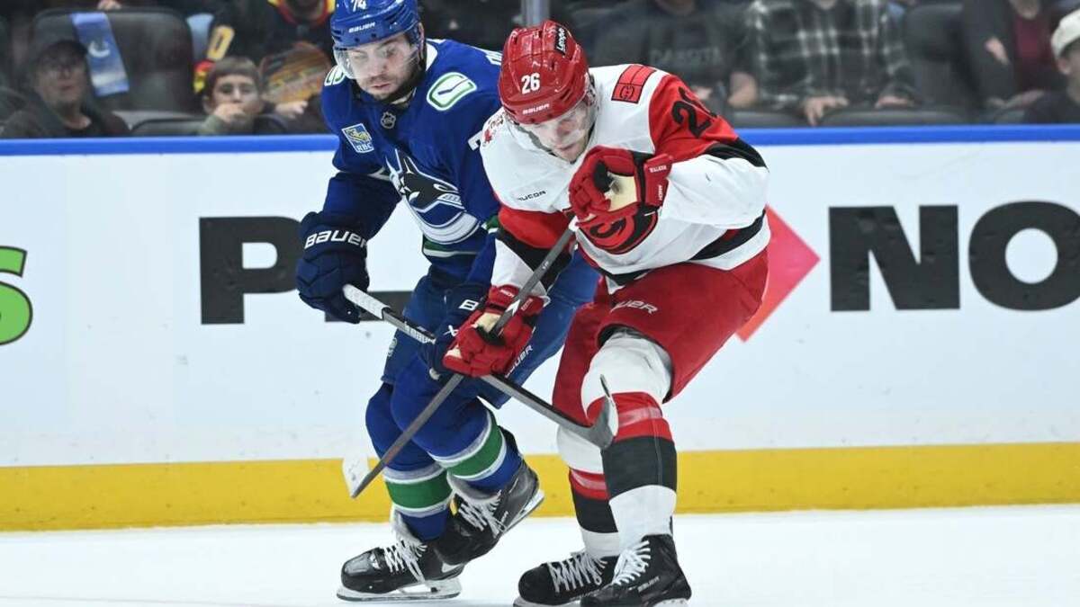 Three Hurricanes score twice as Carolina doubles up Canucks | Bradenton ...