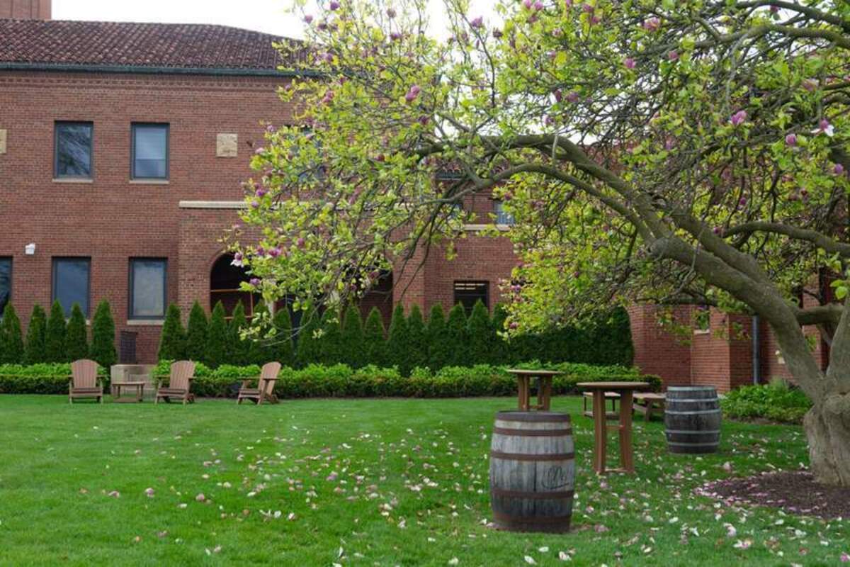  Beautiful views and peaceful places to sit across the expansive grounds of the property. Photo credit: Mary Beth Skylis 